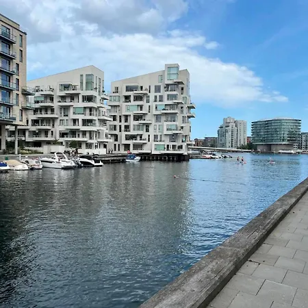 Apartment Exclusive - Water Front View
